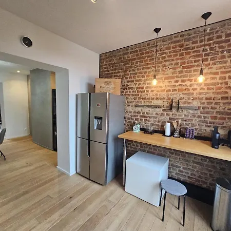 Stylish 2br In *