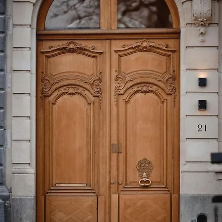 Hotel Faubourg 21 - The Leading Of The World