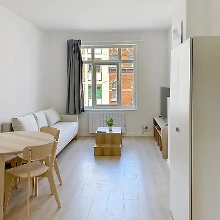 Elegant Apartment
