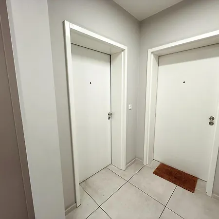 Apartment, Cleaning Included Apartment
