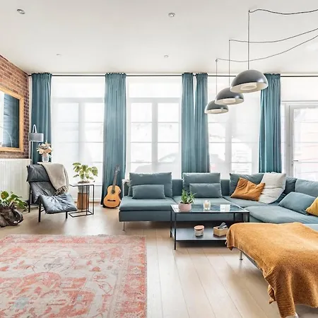 Holiday home Beautiful Loft With Terrace - Midi Station - Flix Brussels