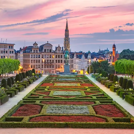Chic Midi Station * Brussels