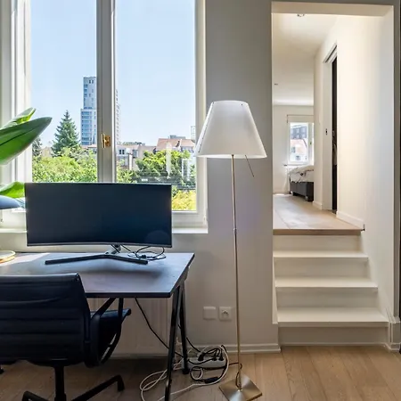Arlon Prestige * Brussels