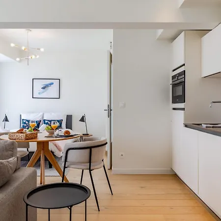Large In A Serviced Building * Brussels