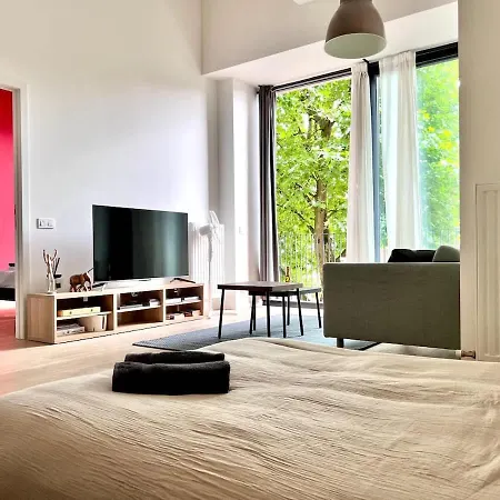 Spacious Loft Instant Favourite Up To 4 Guests Comfort & Style In Apartment