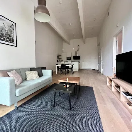 Apartment Spacious Loft Instant Favourite Up To 4 Guests Comfort & Style In *