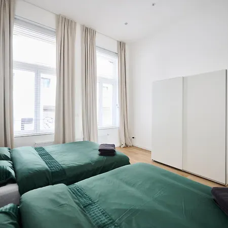 Toison D'or & Sauna * Brussel