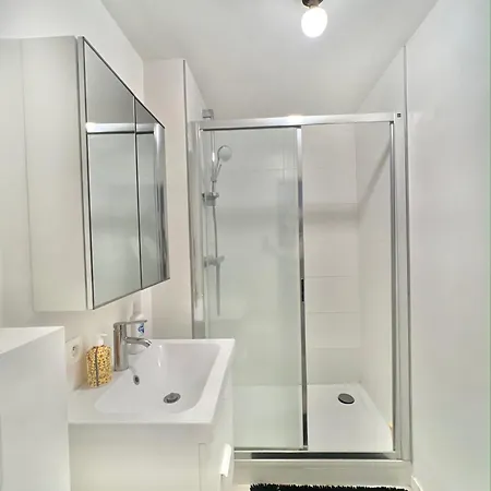 Le Confort à Apartment *