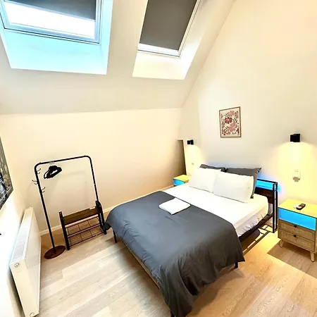 Ulb & Cambre Cosy Duplex Homestay Brussels
