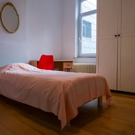 Eya House, Cozy, Bright & Well Located Villa Brussels