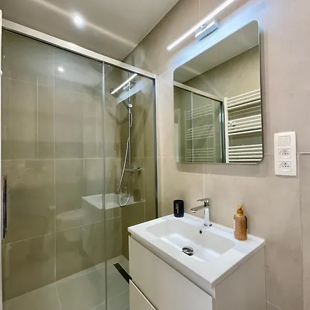 Chapeliers 34 Apartment Brussels
