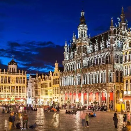 Le Grand Place Apartment