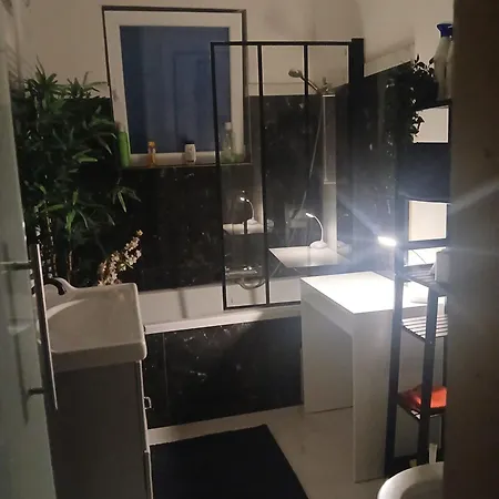 Homestay Mouzon'S House Brussels