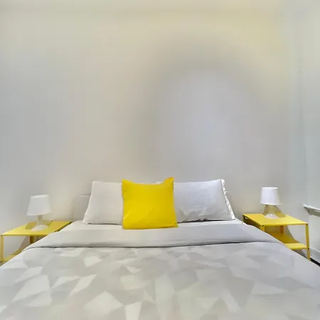 Center Apartment *