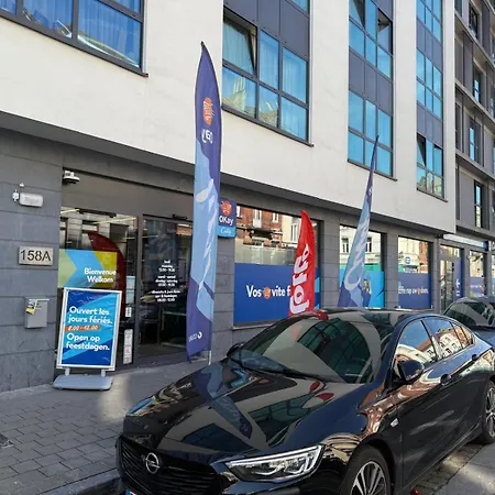 Appartement Magnifique Au 2eme Etage, A Proximite De La Gare Du Midi! Brussel