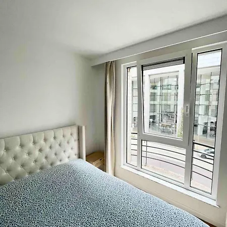 Apartment Stylish Flat,90m2, In A Great Location Brussels
