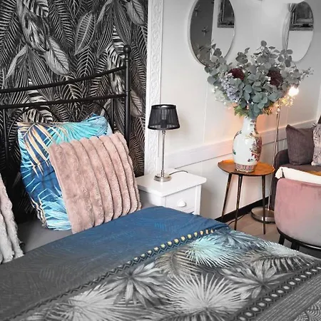 Apartment Classique Louise Brussels