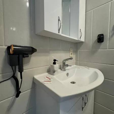 Apartment La Parenthese A Jette - Proche Du Centre - Atomium Brussels