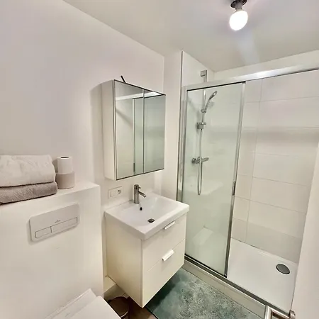 Apartment Center