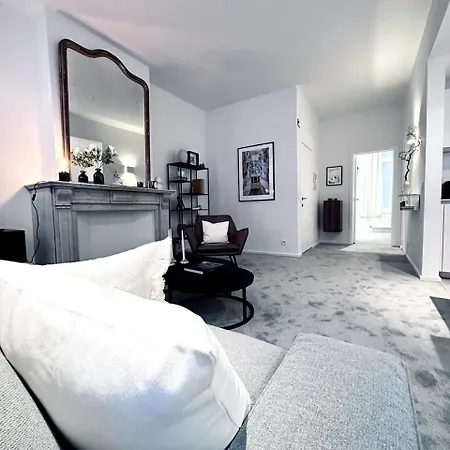 Magnificent In Sablon Appartement *