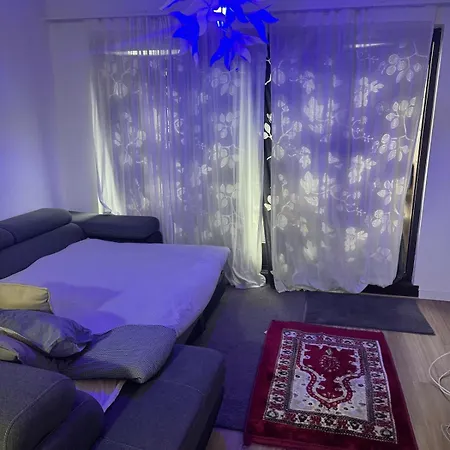 Luxurious In Auderghem Appartement Brussel