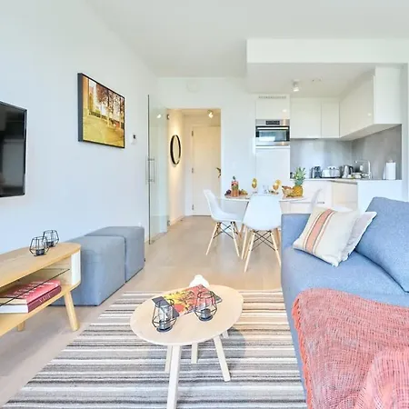 Spacious In Apartment