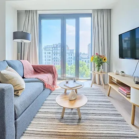 Apartment Spacious In