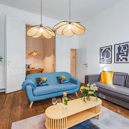 Exclusive 2br With Unesco Views Apartment *