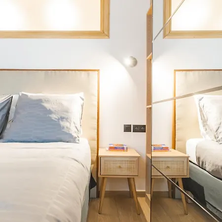 Elegance Du Quartier Europeen Parking Gratuit Apartment