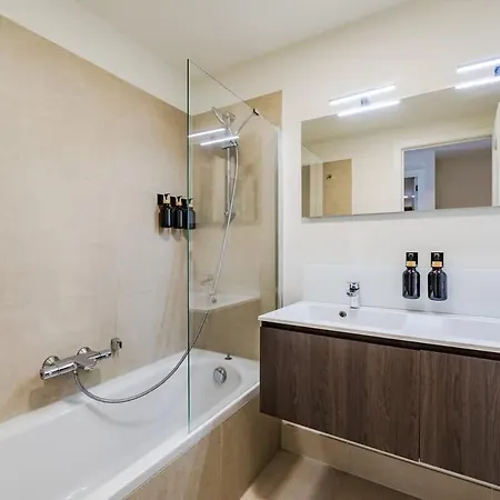 Luxurious 2-br Flat Near Nato & Eu Brussels
