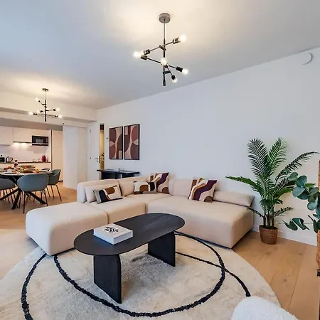 2br Near Nato & Eu Apartment *
