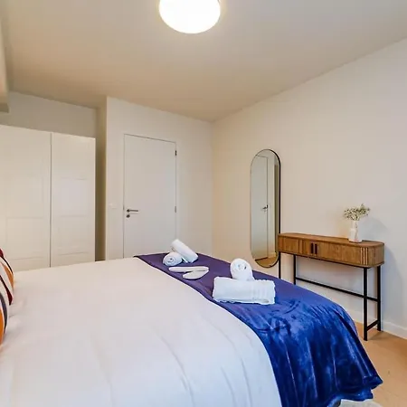 2br Near Nato & Eu Apartment
