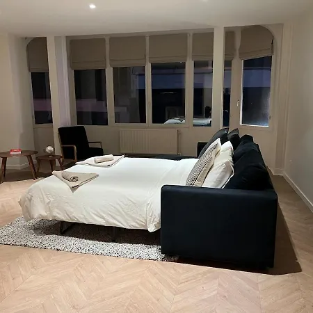 Apartment Center Spacious And Brussels