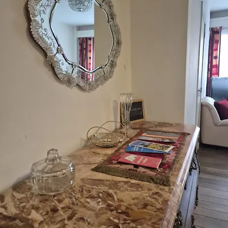 Apartment Large 1st Floor Apartment, Schaerbeek,