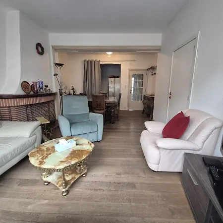 Apartment Large 1st Floor Apartment, Schaerbeek,