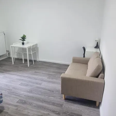 Cityspot 159 Apartment *