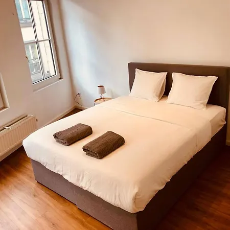 The One - 4 Guests Apartment Brussels