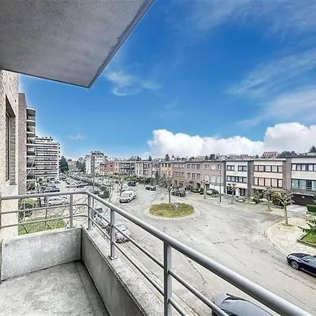 Close To Nato Bus Tram Calm Location Parking Extra Onsite Disc Parking Brussels