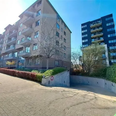 Apartment Close To Nato Bus Tram Calm Location Parking Extra Onsite Disc Parking Brussels