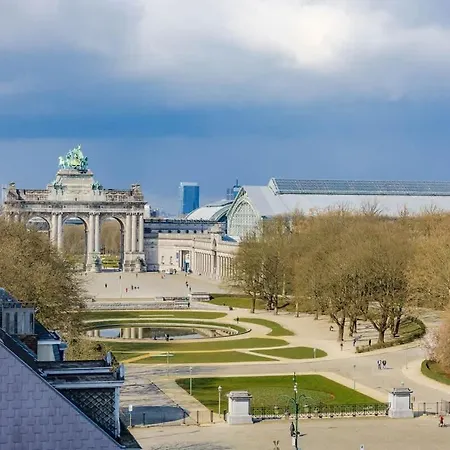 Luxury Penthouse With Panoramic Views 3br Brussels