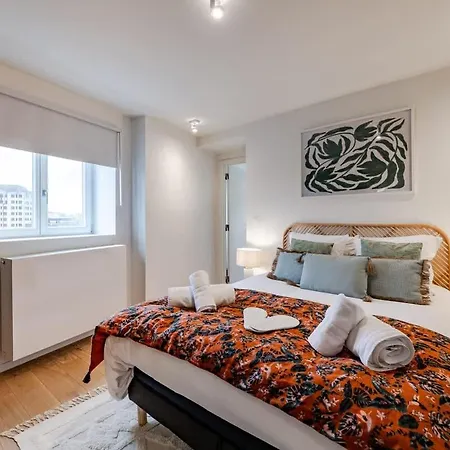 Apartment Luxury Penthouse With Panoramic Views 3br *