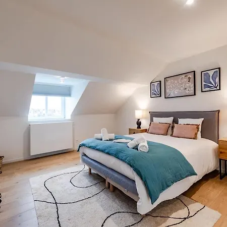 Luxury Penthouse With Panoramic Views 3br Apartment
