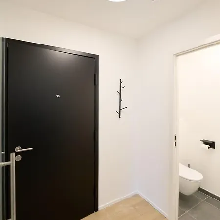 Apartment Brand New & Modern 1 Bedroom