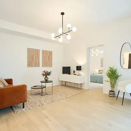 Brand New & Modern 1 Bedroom Apartment