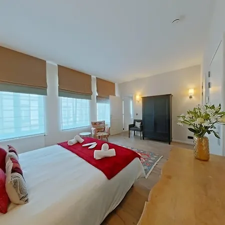 Grand Place Escape Spacious 2br With Charm Brussels