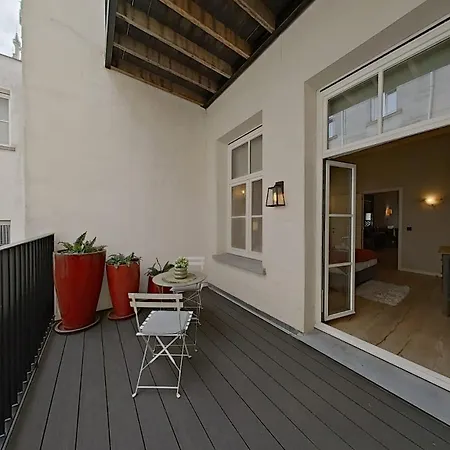 Apartment Grand Place Escape Spacious 1br With Charm