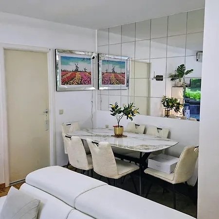 Chambre Privee Chez L'Habitant A Uccle Commun Partagee Avec Le Proprietaire