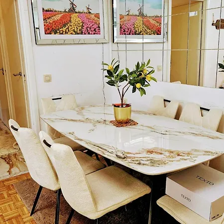 Chambre Privee Chez L'Habitant A Uccle Commun Partagee Avec Le Proprietaire Apartment *