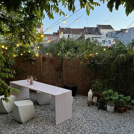 My Little Artistic Paradise Apartment