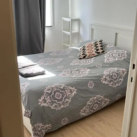 Nest Apartment *